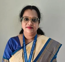 Smt. Shinde Sheetal